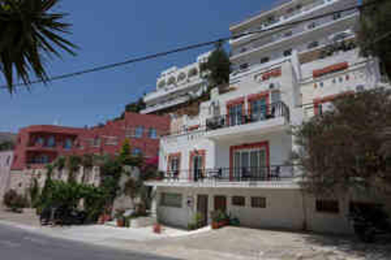 Petra Hotel Agia Galini Exterior foto